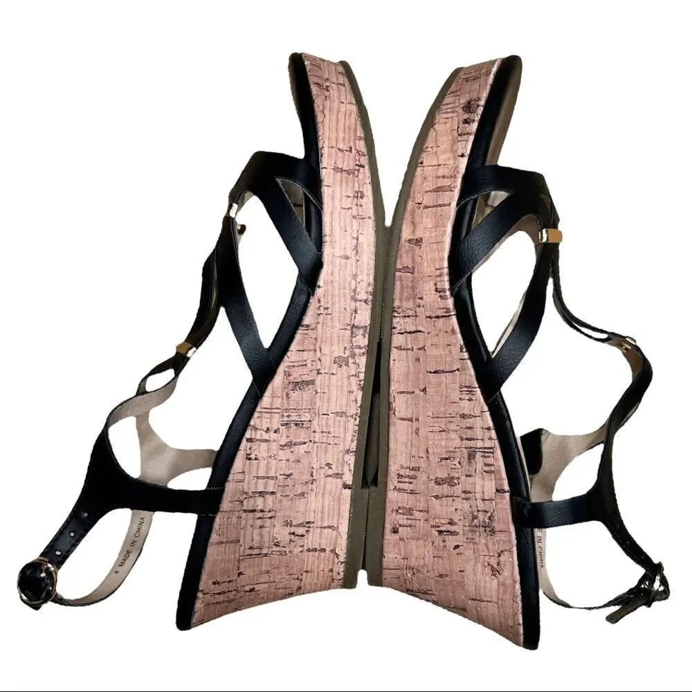 sz 4 Stevies black wedge heels NIB Sandals Gold